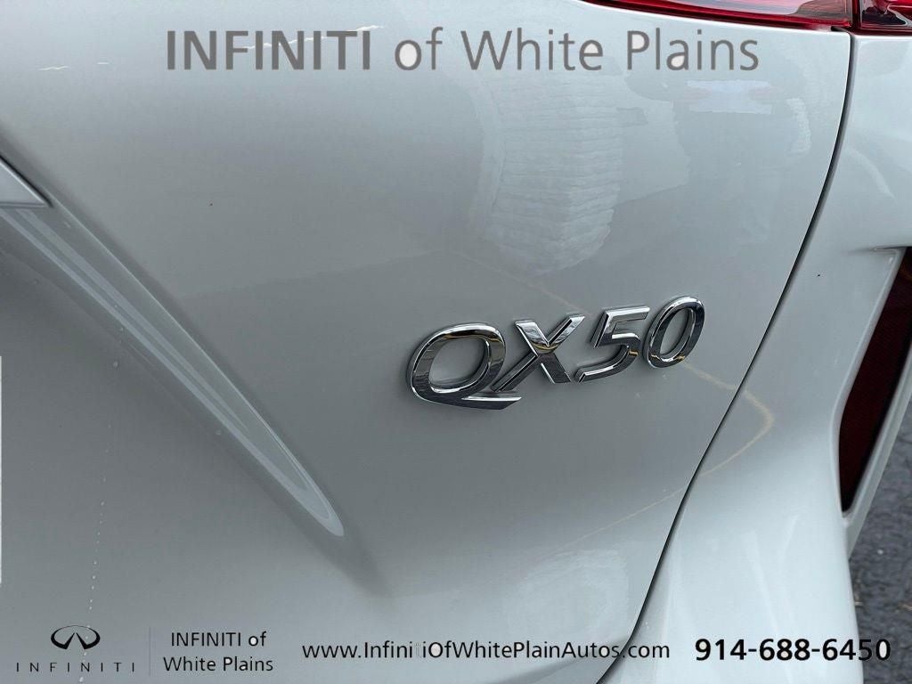 2023 INFINITI QX50 LUXE