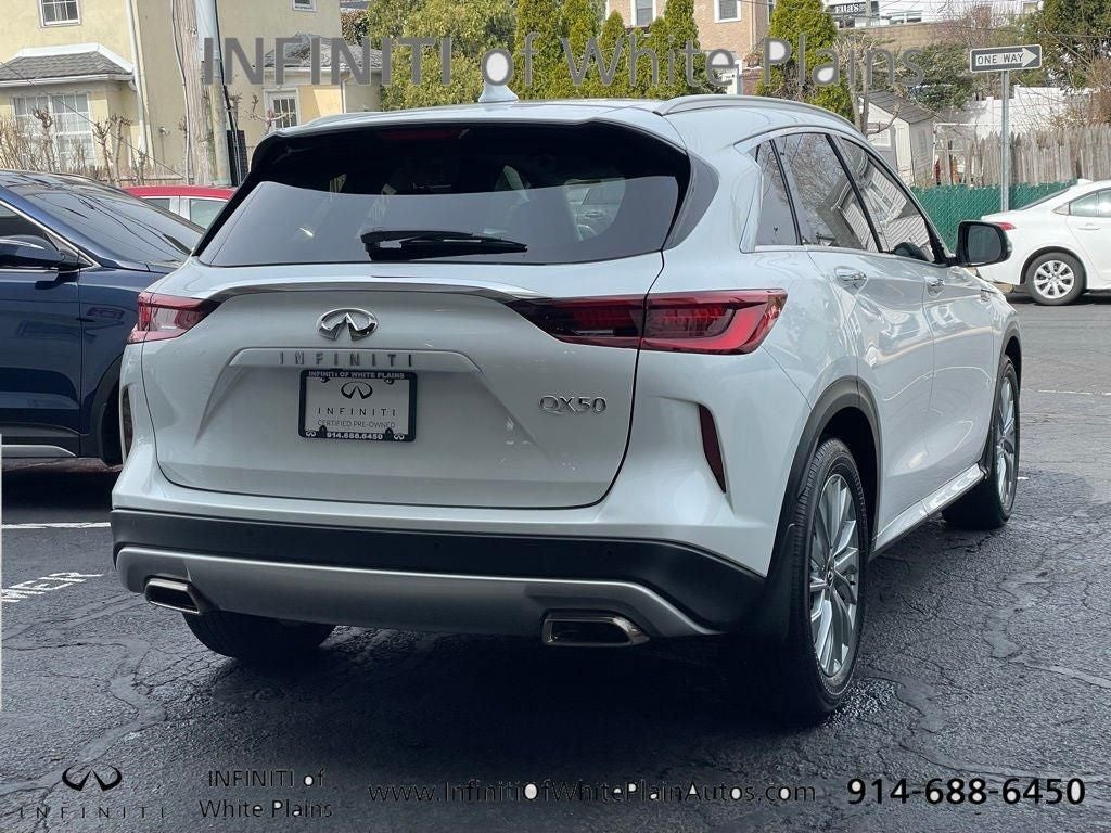 2023 INFINITI QX50 LUXE