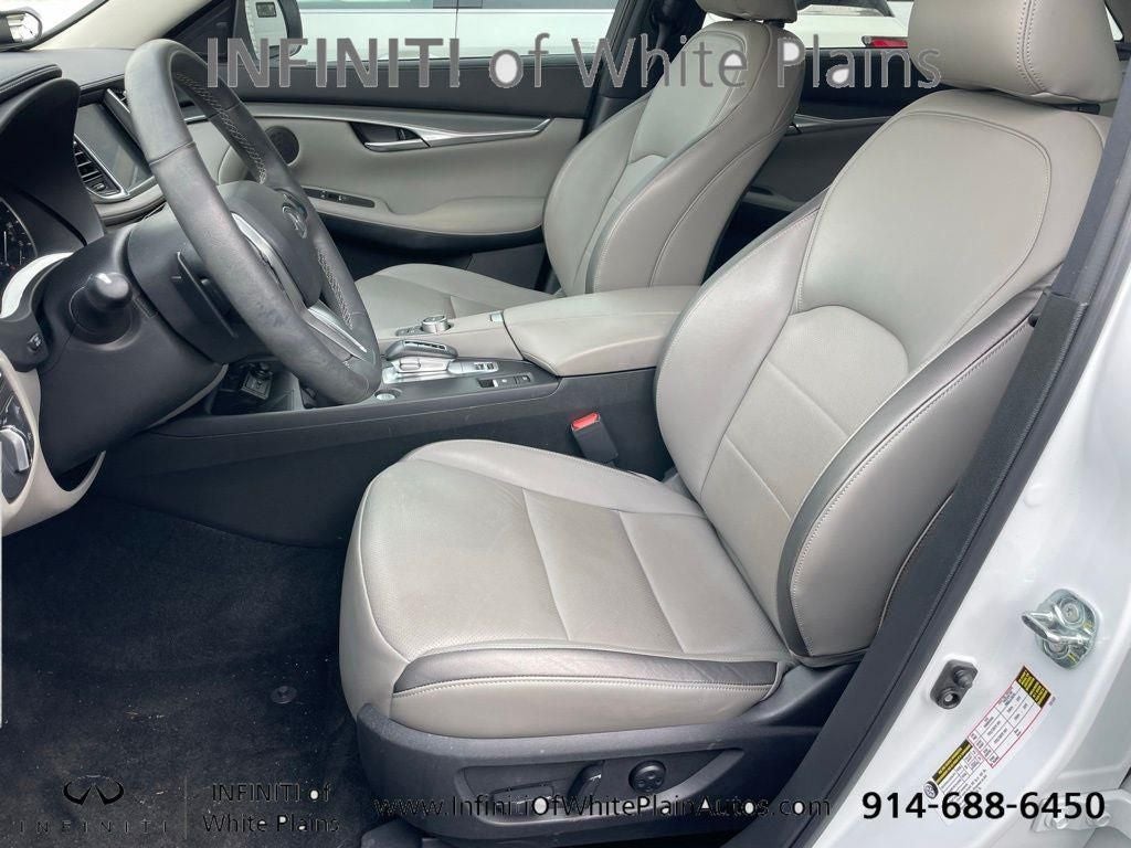 2023 INFINITI QX50 LUXE