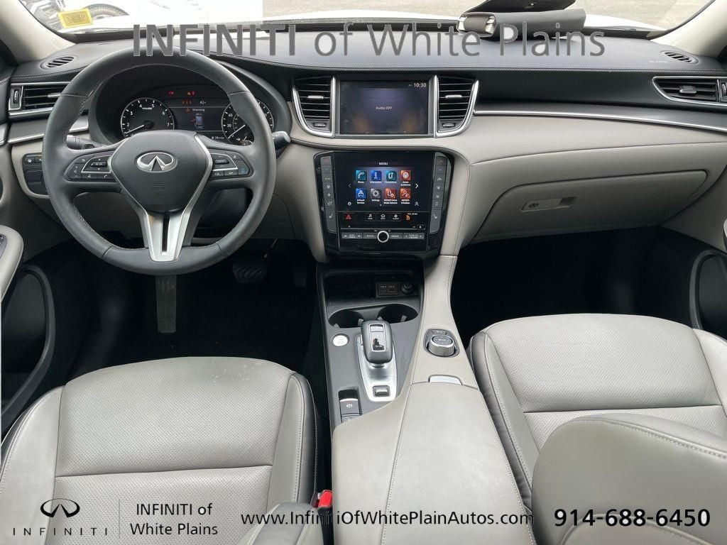 2023 INFINITI QX50 LUXE