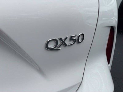 2023 INFINITI QX50 LUXE AWD