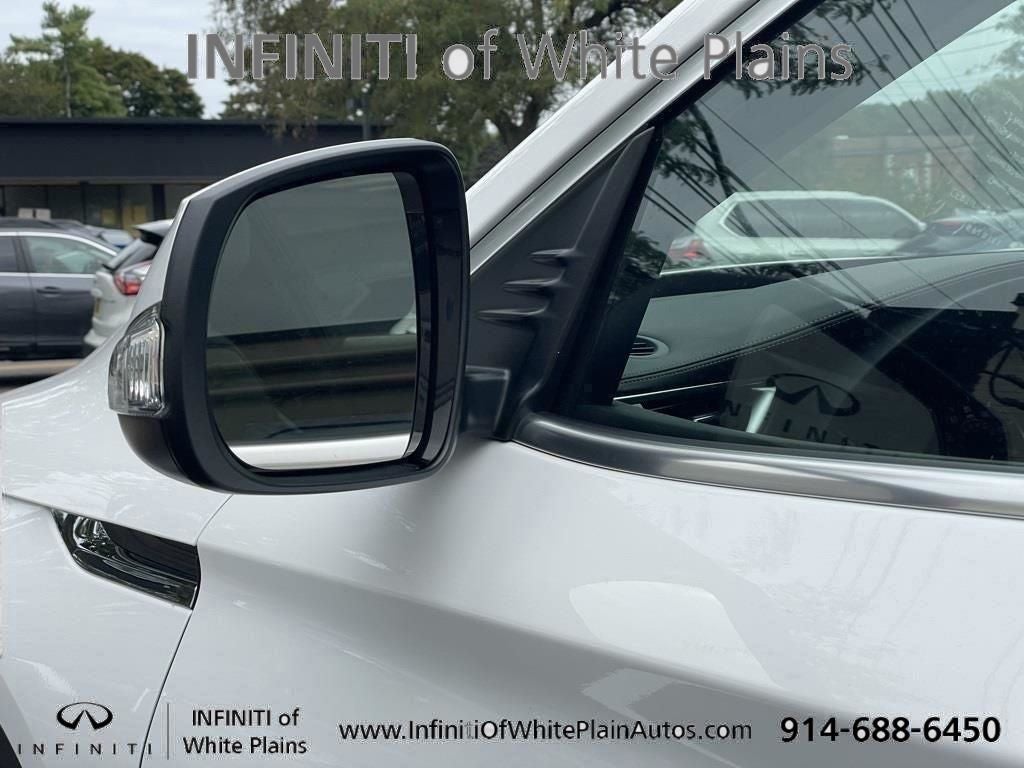 2024 INFINITI QX50 LUXE