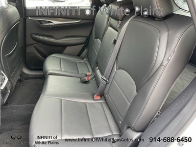 2024 INFINITI QX50 LUXE