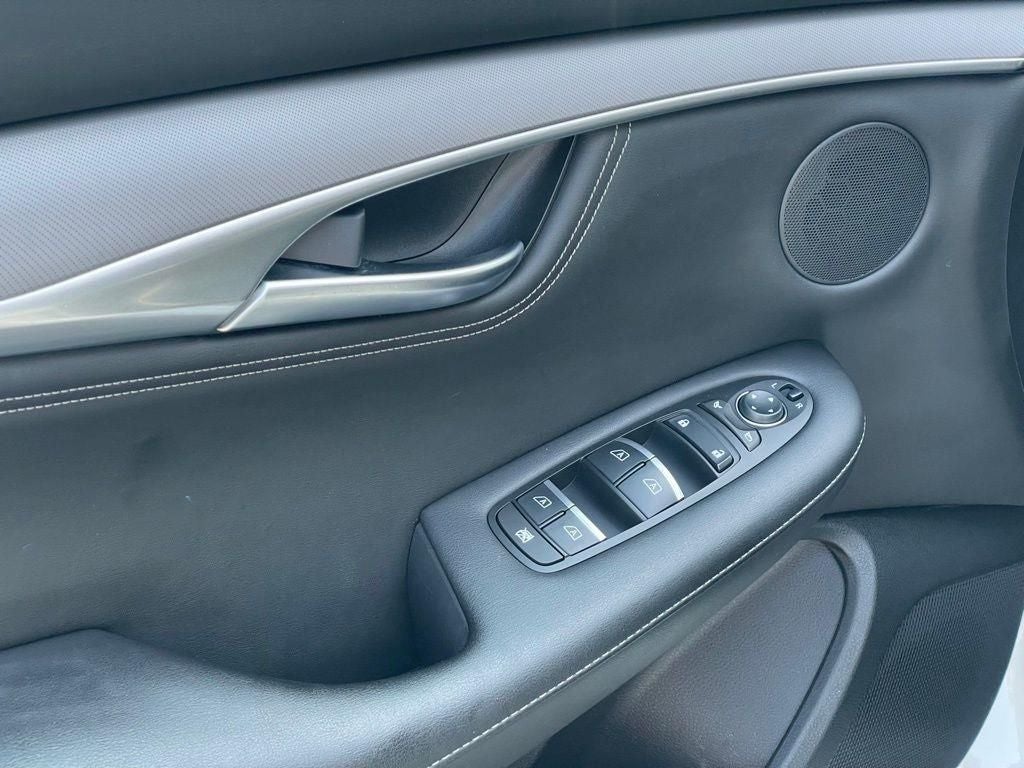 2023 INFINITI QX55 LUXE