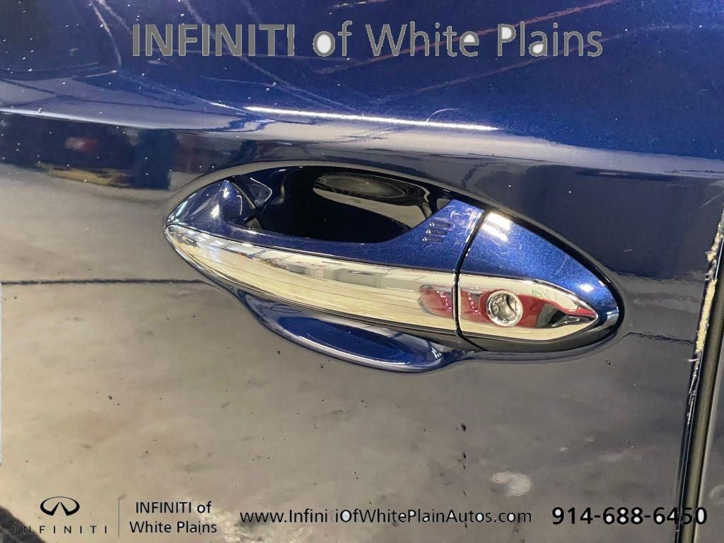 2025 INFINITI QX60 PURE