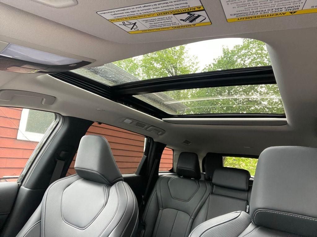2025 INFINITI QX60 PURE