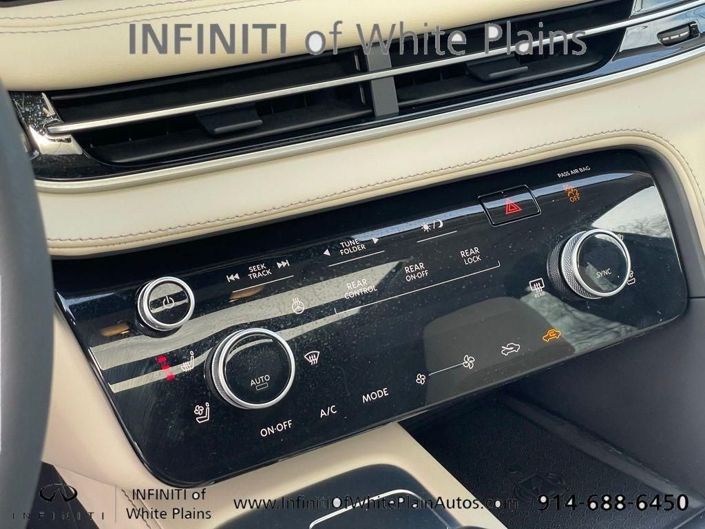 2025 INFINITI QX60 LUXE