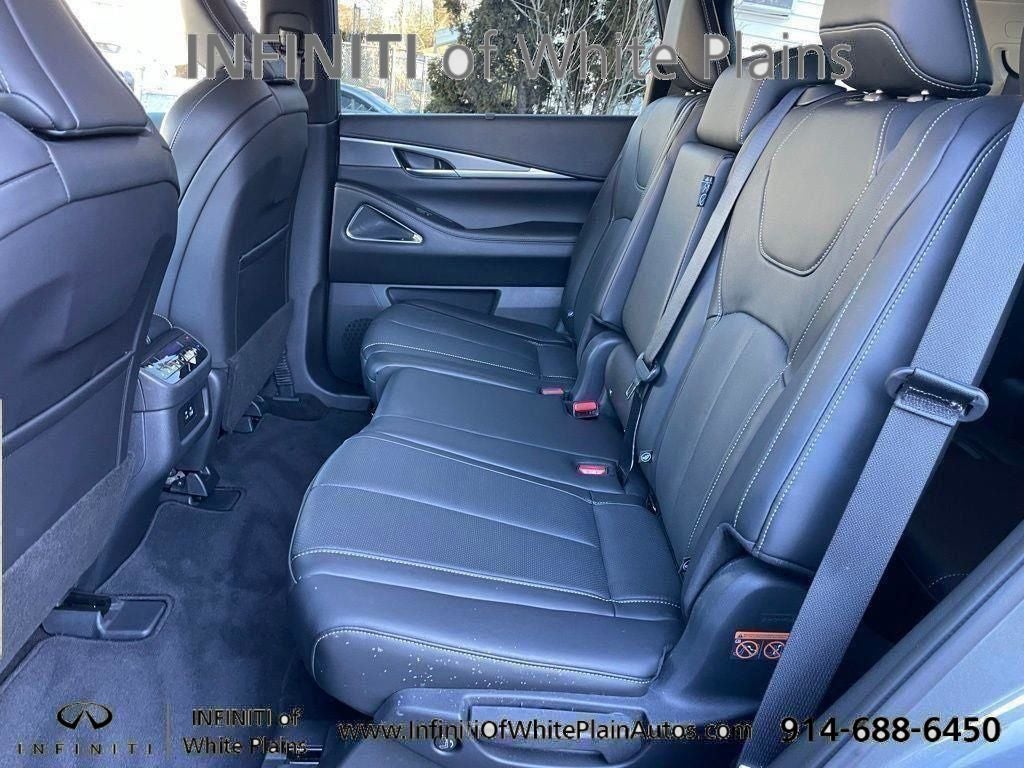 2025 INFINITI QX60 LUXE