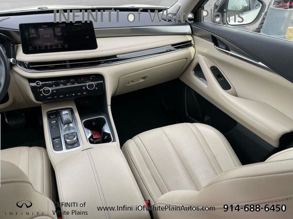 2023 INFINITI QX60 LUXE