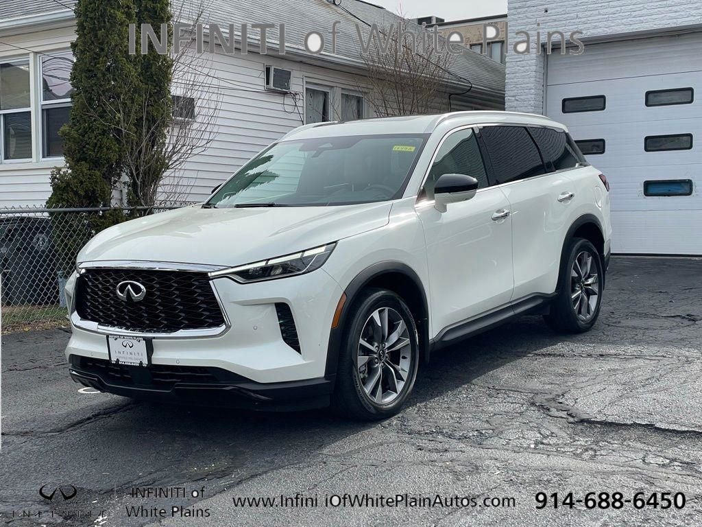 2023 INFINITI QX60 LUXE