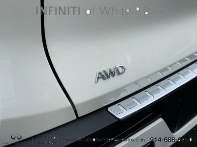 2023 INFINITI QX60 LUXE
