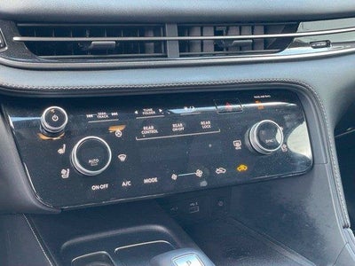 2023 INFINITI QX60 LUXE AWD