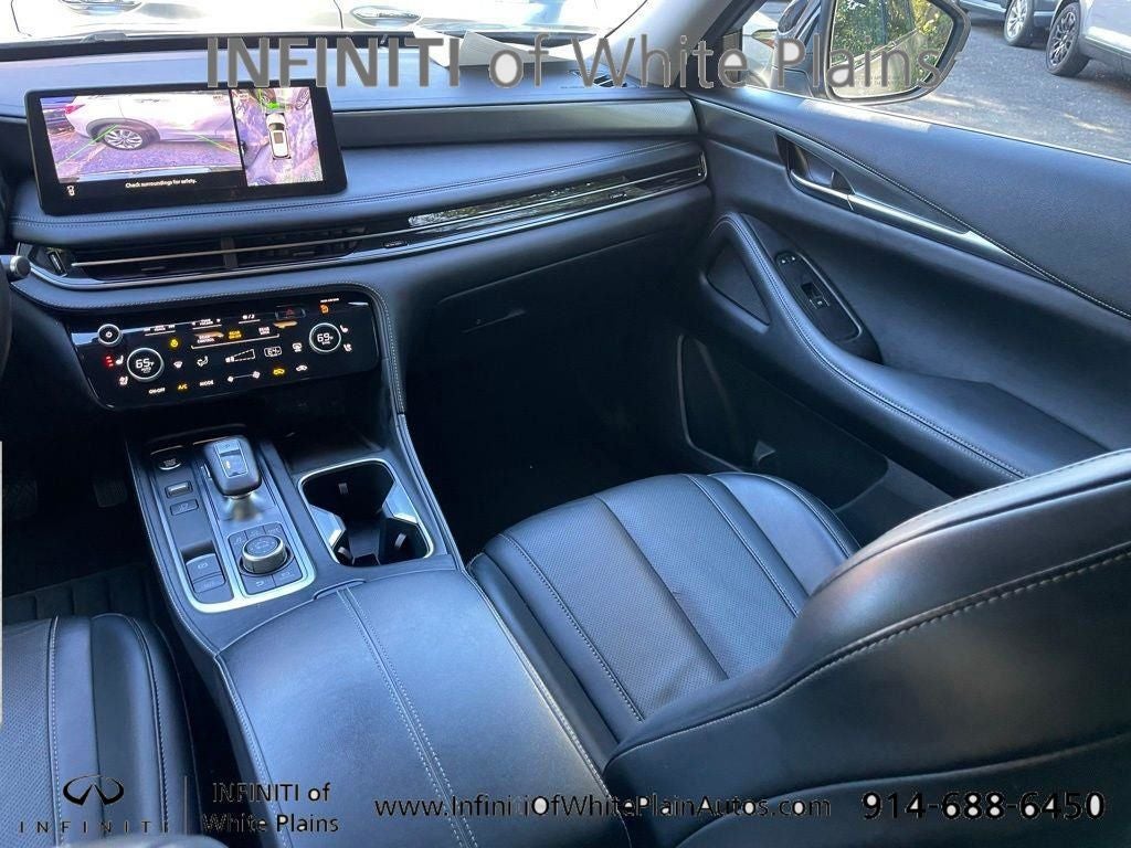2023 INFINITI QX60 LUXE
