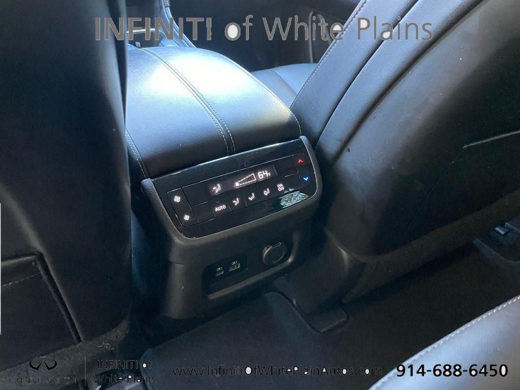 2023 INFINITI QX60 LUXE