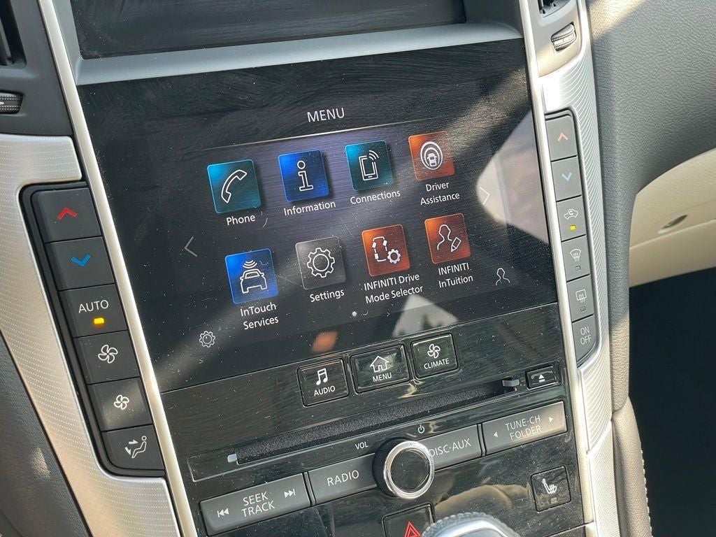 2022 INFINITI Q50 LUXE AWD