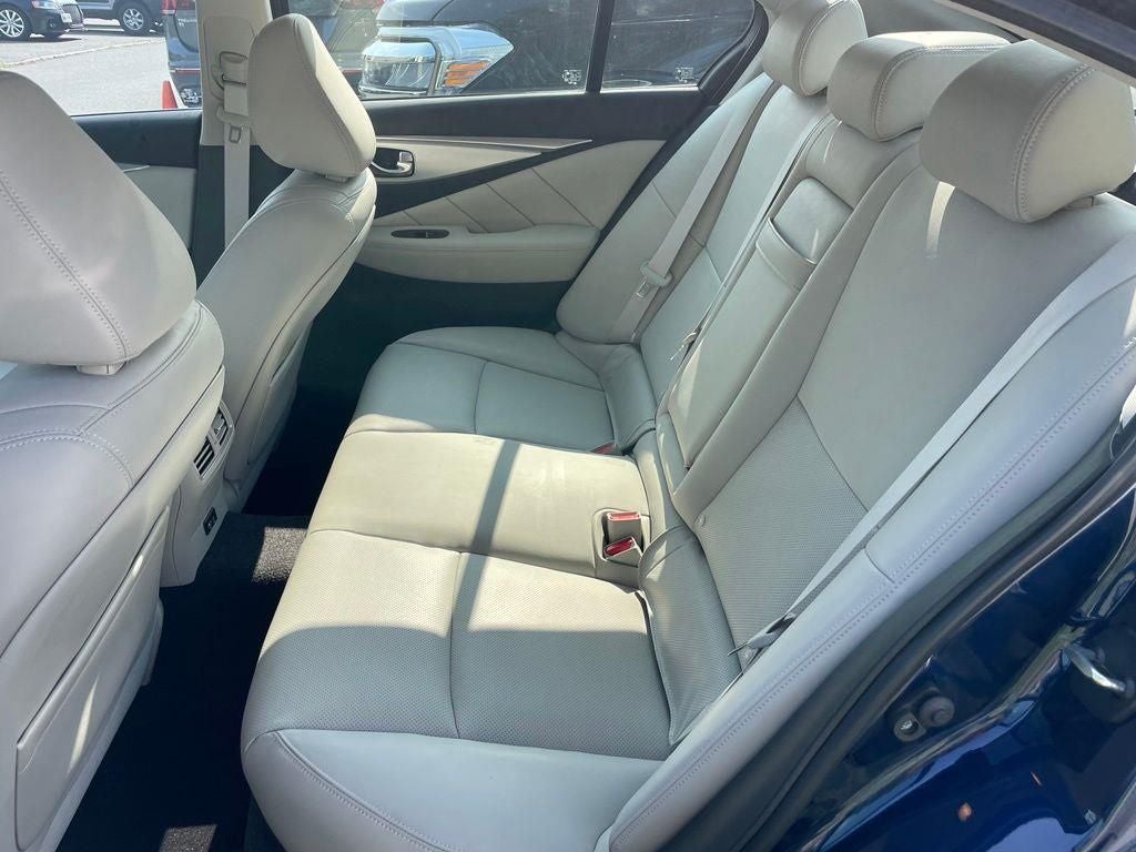 2022 INFINITI Q50 LUXE AWD