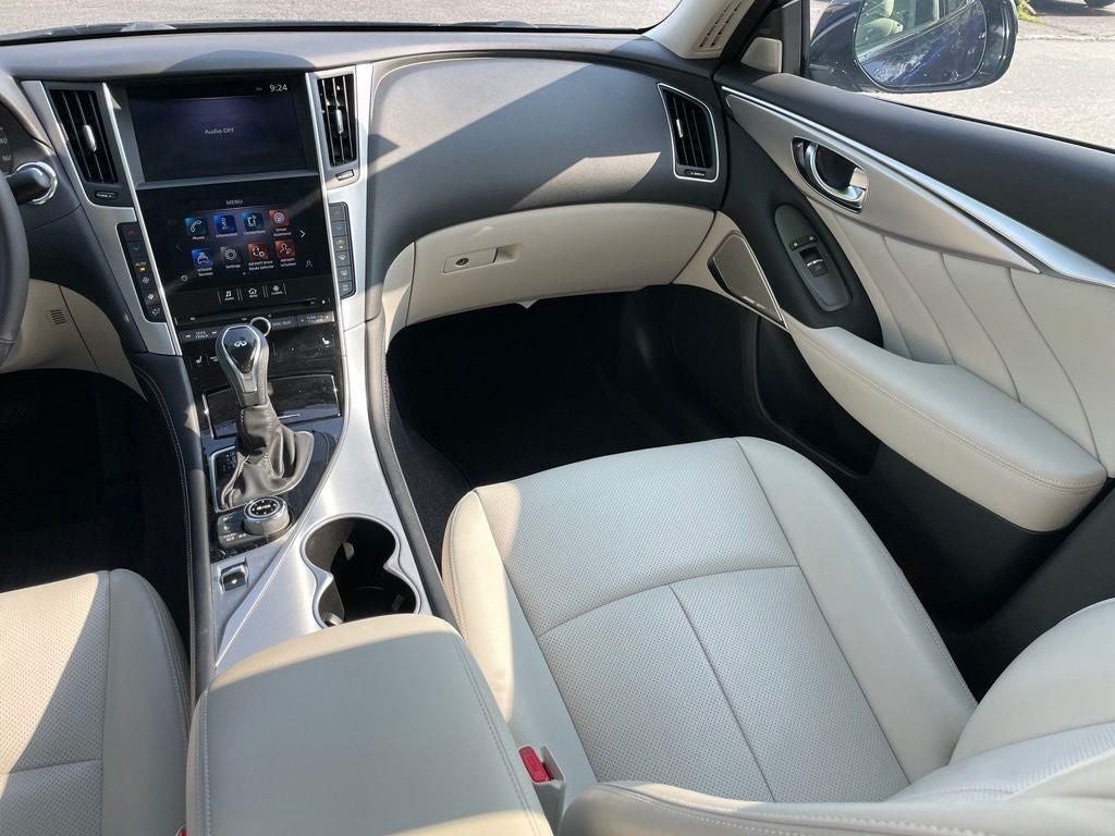 2022 INFINITI Q50 LUXE AWD