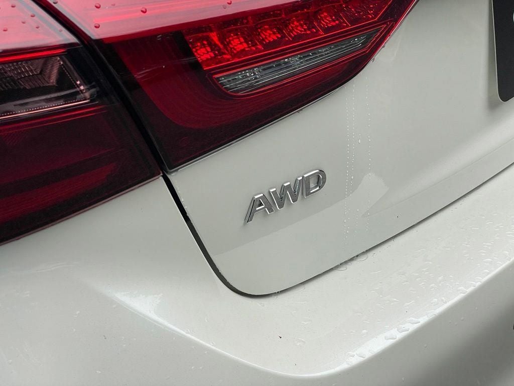 2022 INFINITI Q50 LUXE AWD