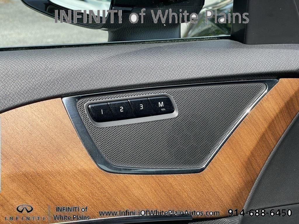 2023 Volvo XC90 B6 Plus 7-Seater w/Heated Leather, Navi, Moonroof, AWD,