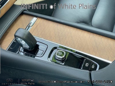 2023 Volvo XC90 B6 Plus 7-Seater w/Heated Leather, Navi, Moonroof, AWD,