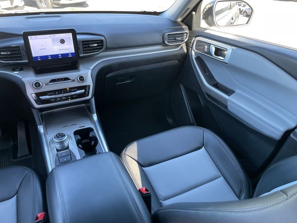 2023 Ford Explorer XLT 4x4