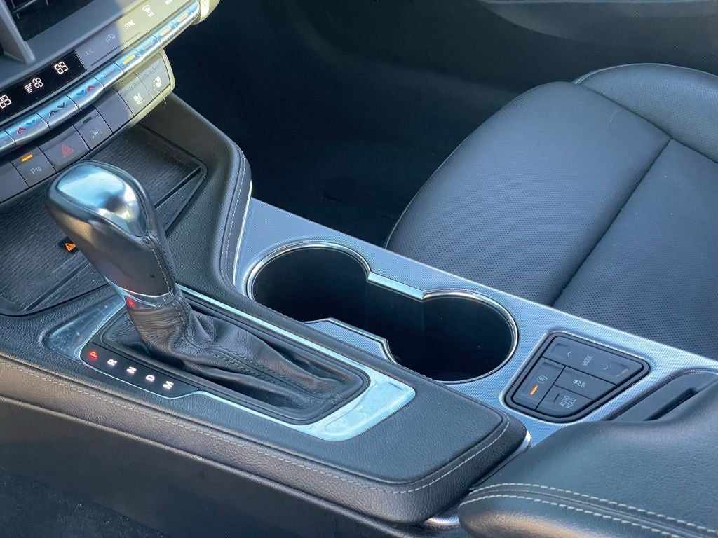 2022 Cadillac CT4 Premium Luxury