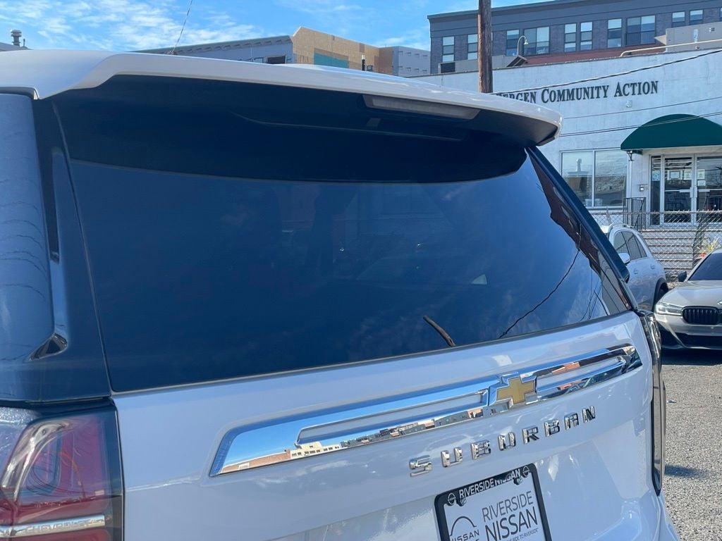 2024 Chevrolet Suburban LT