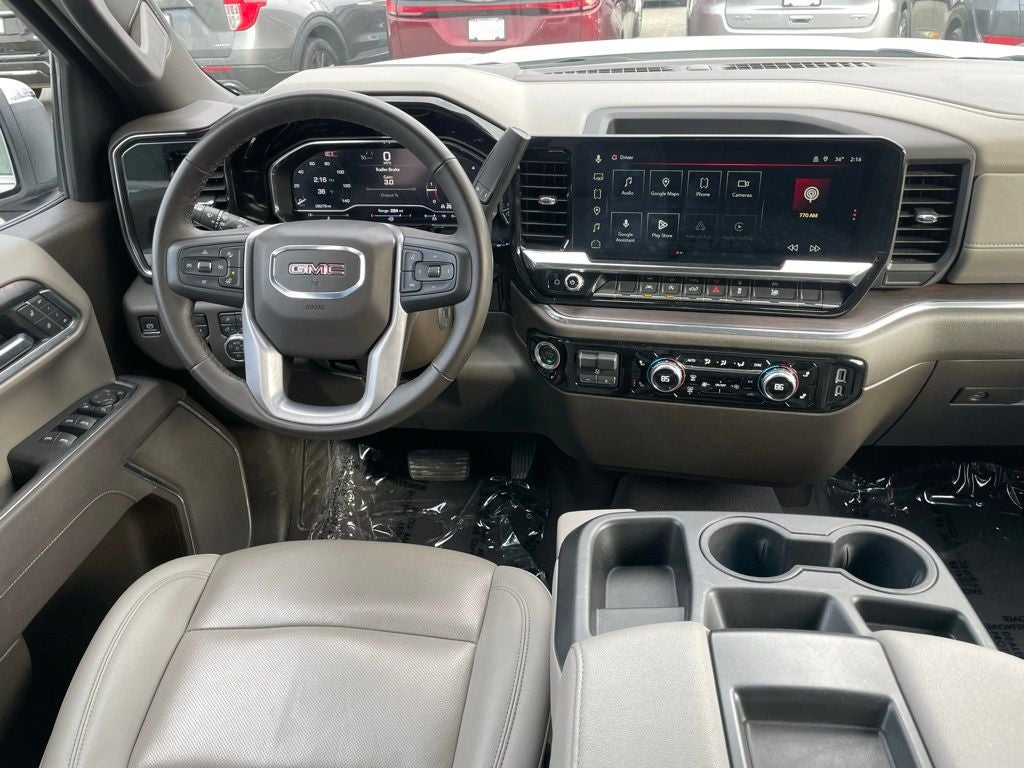 2025 GMC Sierra 1500 SLT