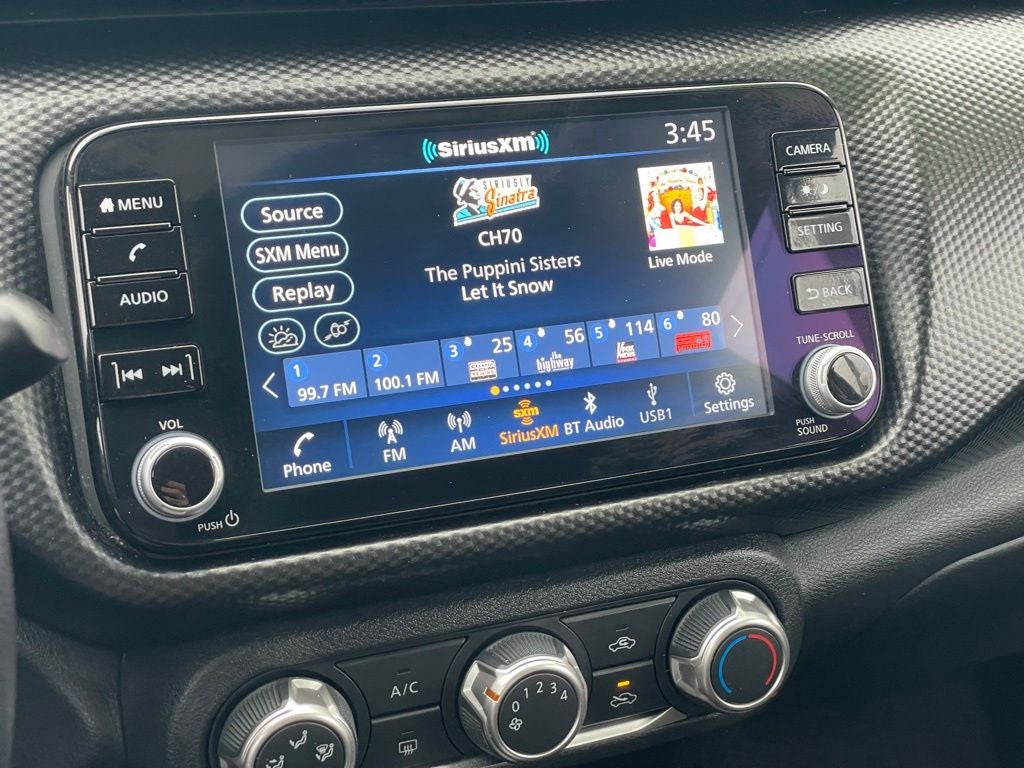 2023 Nissan Kicks SV