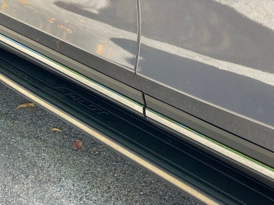 2022 Honda Pilot Elite AWD w/Navi, Hot/Cool Leather, Moonroof, Memory,