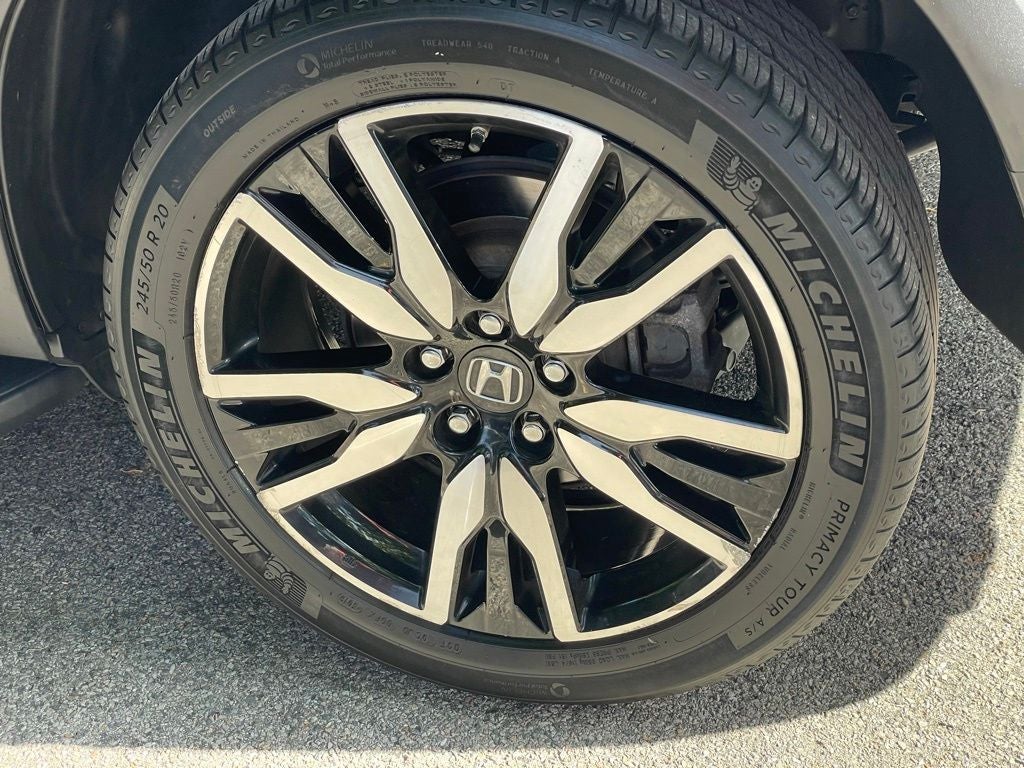 2022 Honda Pilot Elite AWD w/Navi, Hot/Cool Leather, Moonroof, Memory,