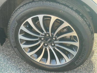 2023 Lincoln Aviator Standard