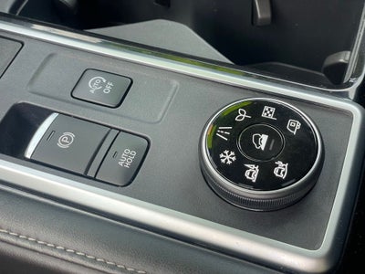 2022 Nissan Pathfinder S