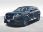 2022 Nissan Pathfinder S