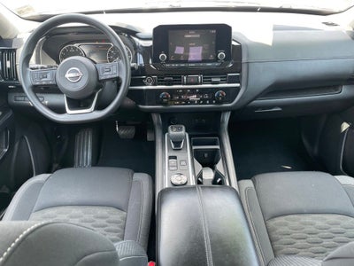 2023 Nissan Pathfinder S