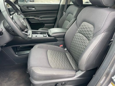 2022 Nissan Pathfinder SV 4WD