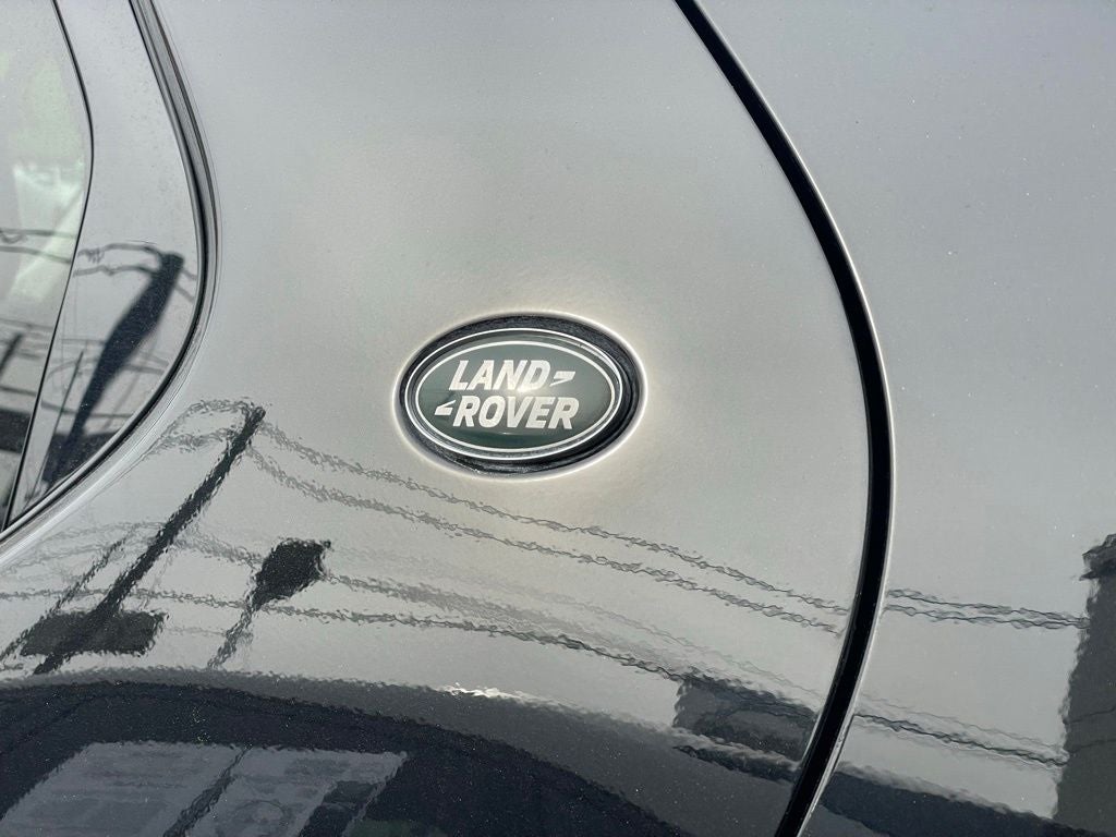2025 Land Rover Discovery S