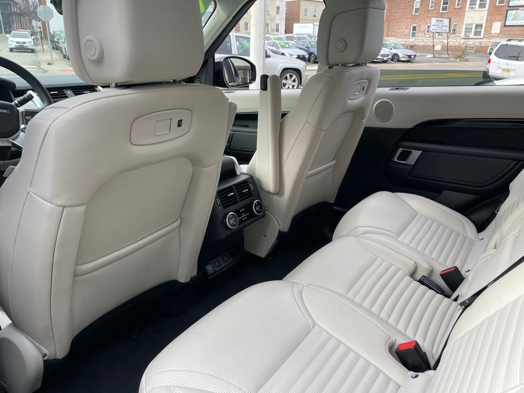 2025 Land Rover Discovery S