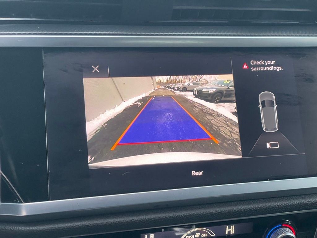 2021 Audi Q3 Premium quattro