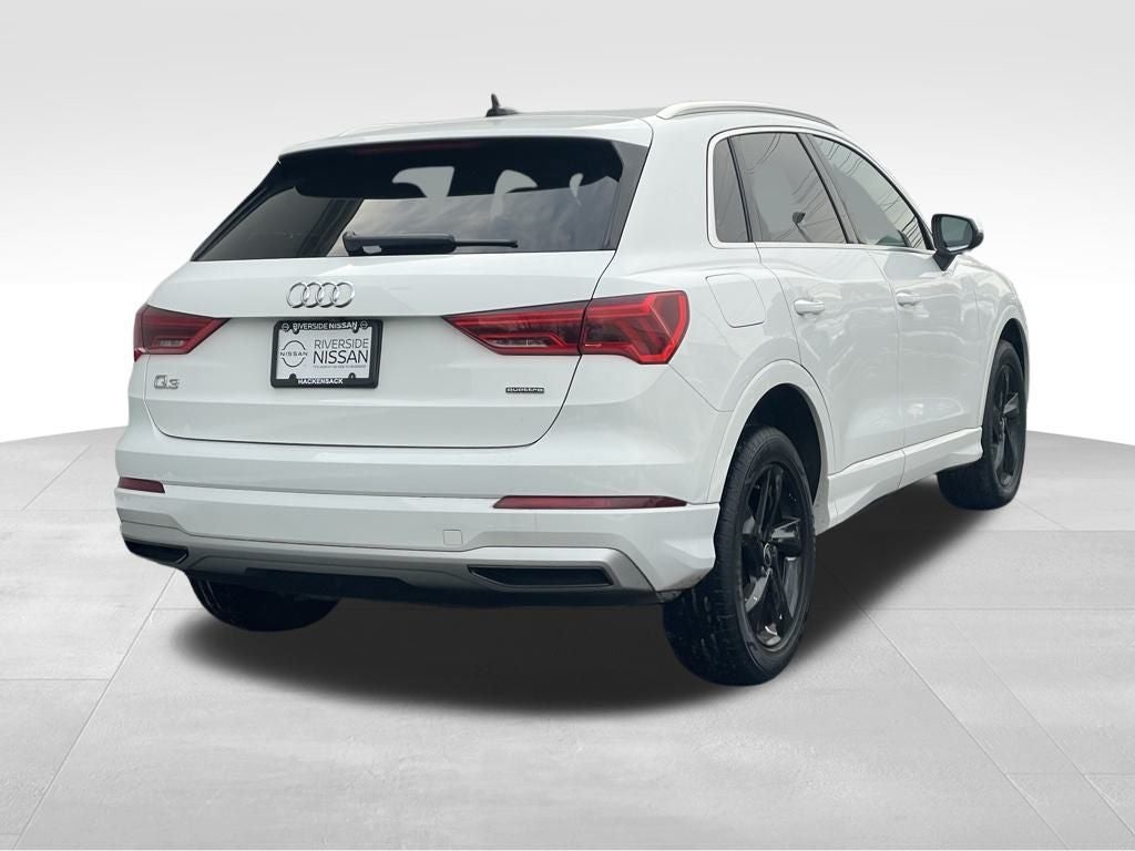 2021 Audi Q3 Premium quattro