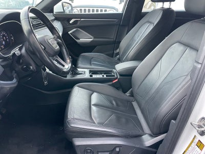 2021 Audi Q3 Premium quattro