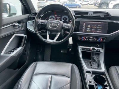 2021 Audi Q3 Premium quattro