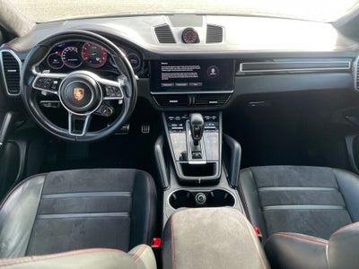 2022 Porsche Cayenne Coupe GTS
