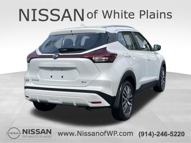 2023 Nissan Kicks SV