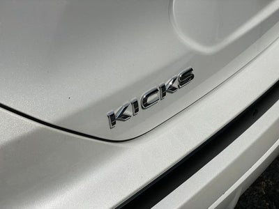 2023 Nissan Kicks SV
