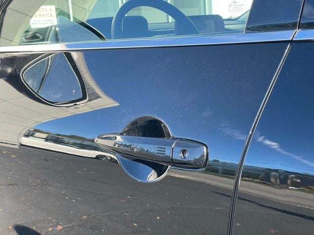 2023 Nissan Pathfinder S