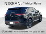 2023 Nissan Pathfinder S