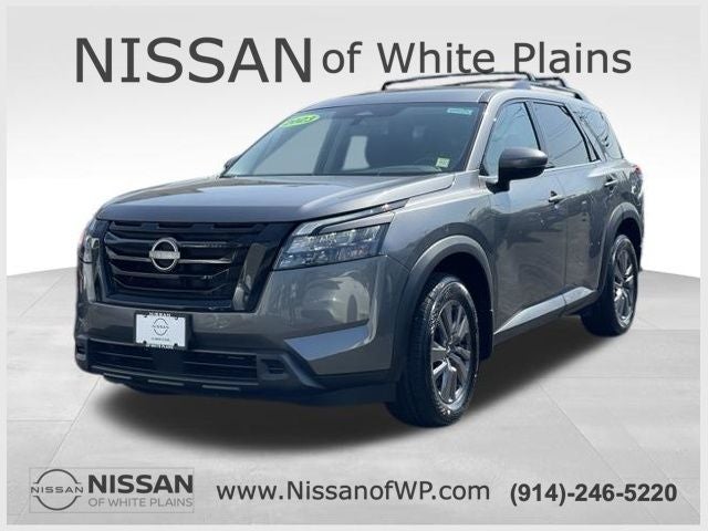 2023 Nissan Pathfinder SV