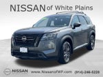 2023 Nissan Pathfinder SV