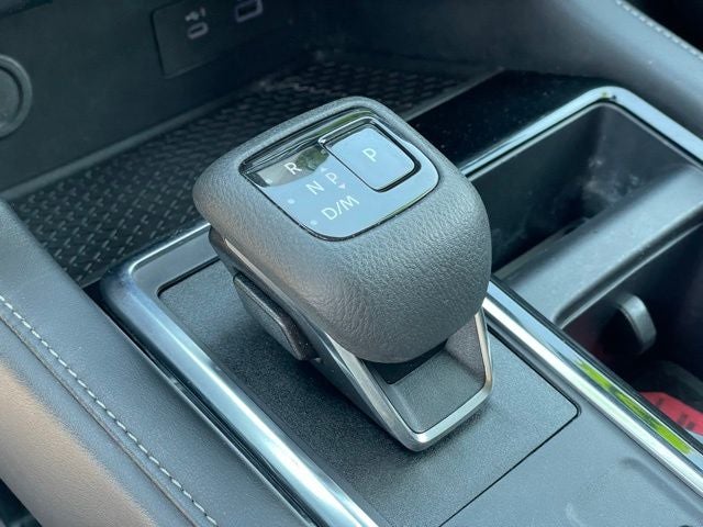 2023 Nissan Pathfinder SV